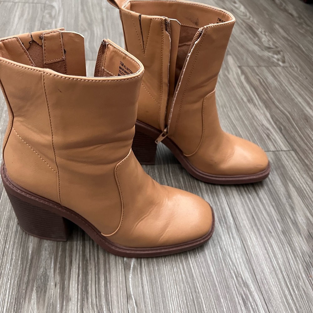 Kensie ankle boots